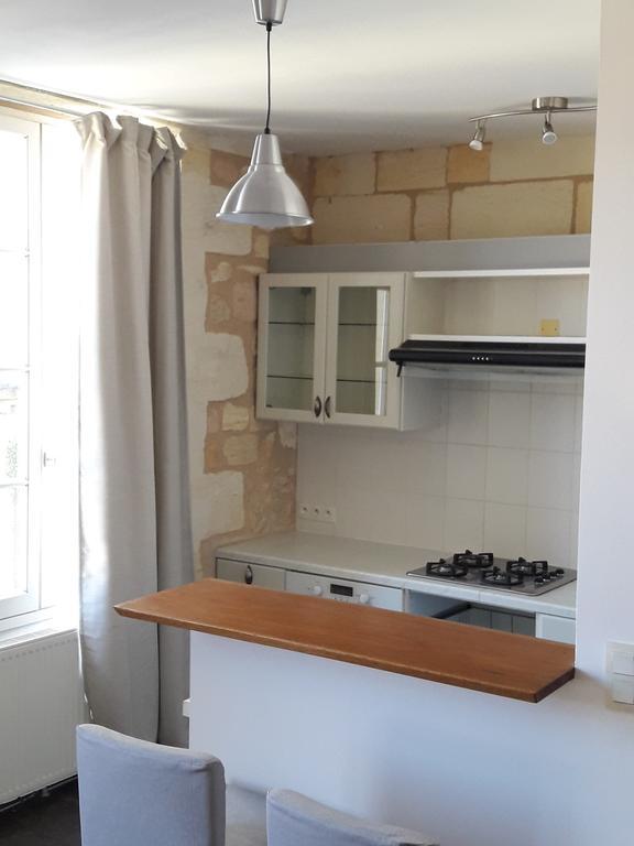 Entre Estuaire Et Citadelle Apartment Blaye Ngoại thất bức ảnh