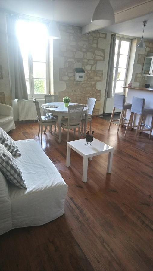 Entre Estuaire Et Citadelle Apartment Blaye Ngoại thất bức ảnh